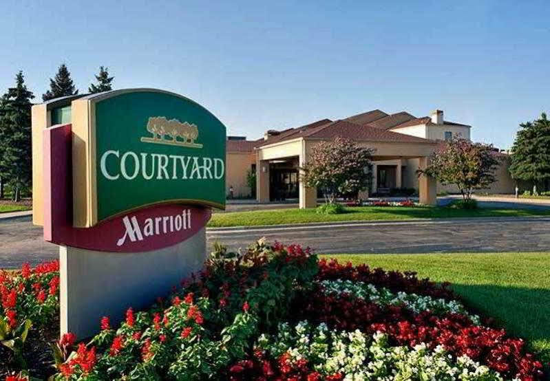 Hotel Courtyard By Marriott Chicago Waukegan / Gurnee Exterior foto